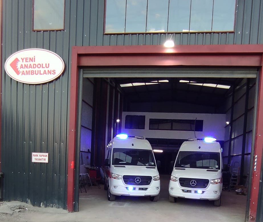 TÜRKMENİSTAN 2 ADET AMBULANS